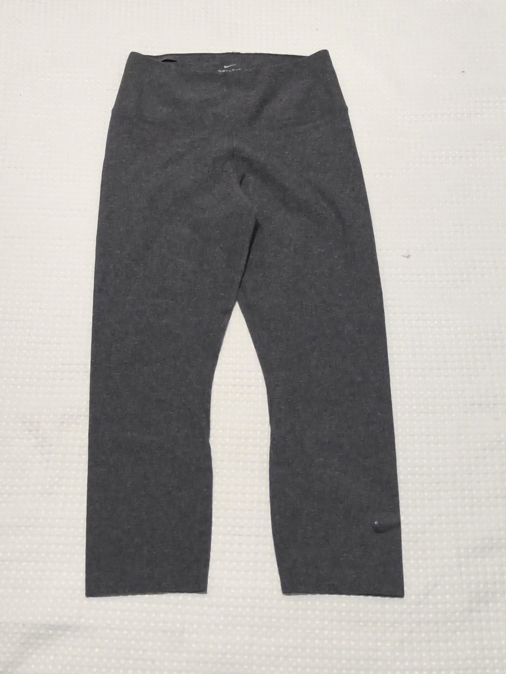 Nike - Picture 2 of 5